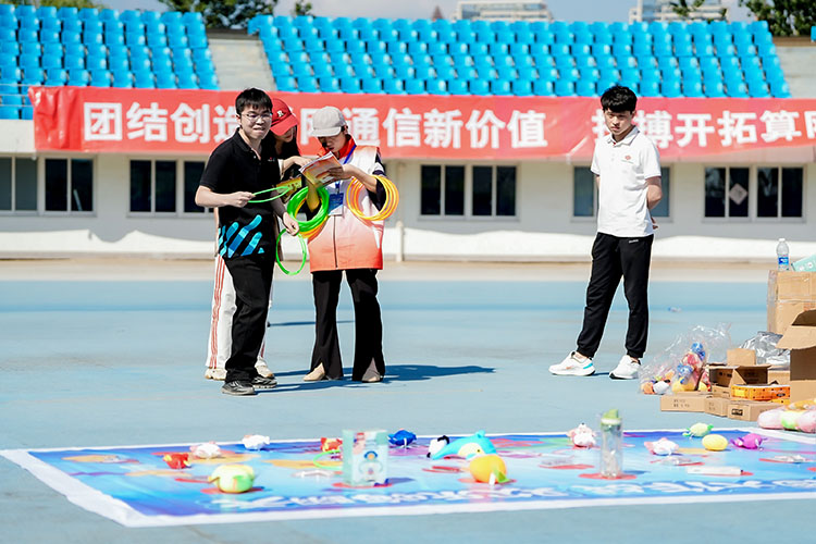 趣味運(yùn)動會,體育運(yùn)動會